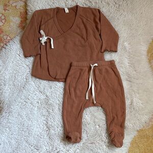Quincy Mae Brown Kids Matching Set